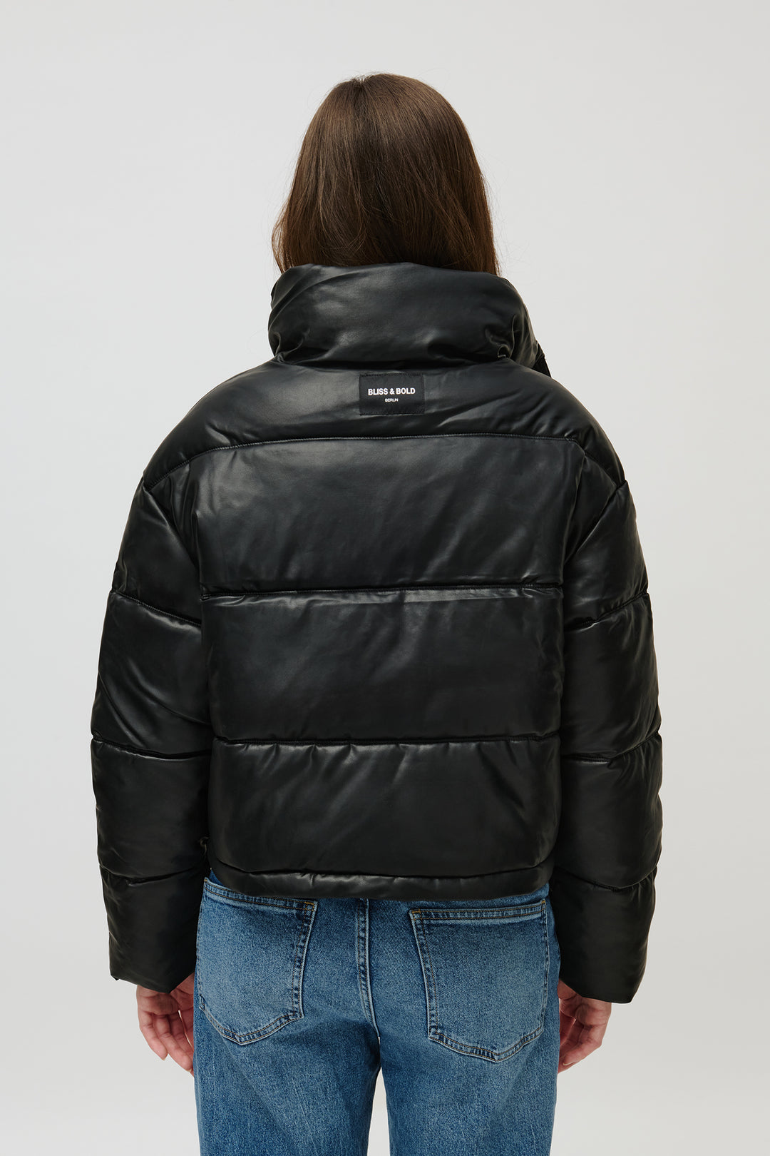 LUMA JACKET BLACK