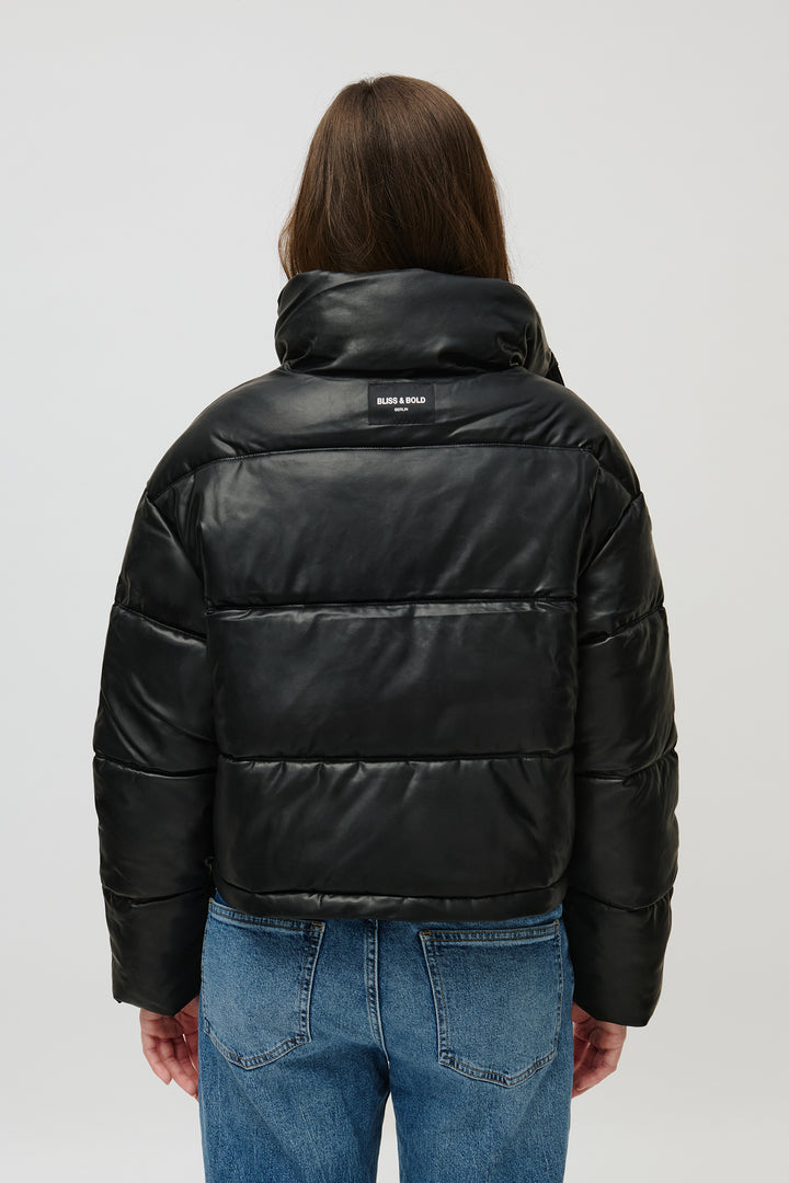 LUMA JACKET BLACK