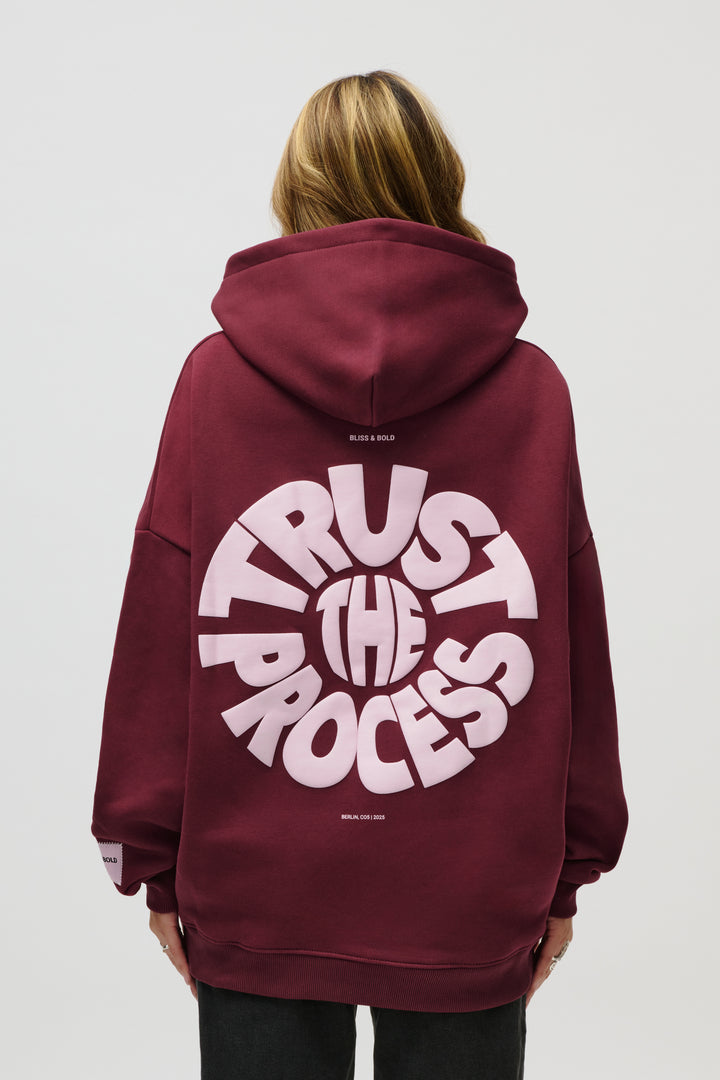 SEYDA OVERSIZED HOODIE BURGUNDY TRUST THE PROCESS