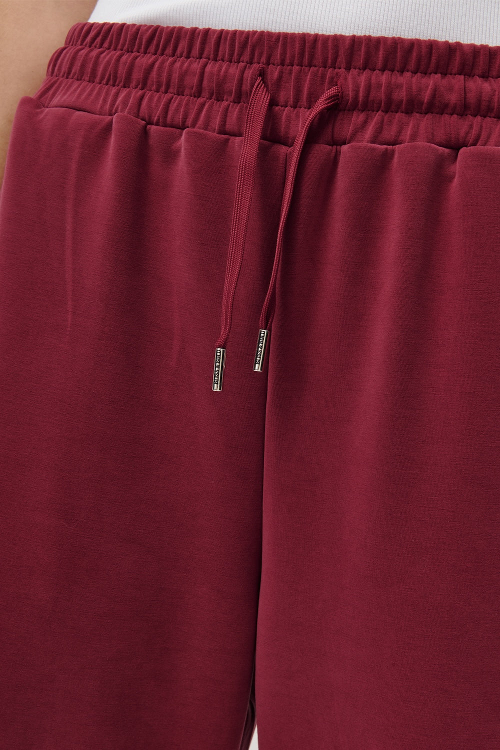 RUBY MODAL PANTS BURGUNDY