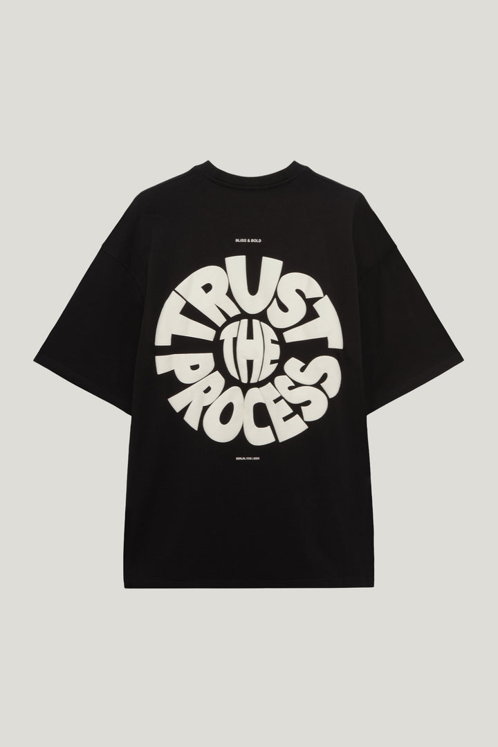 JUNO OVERSIZED TSHIRT BLACK TRUST THE PROCESS