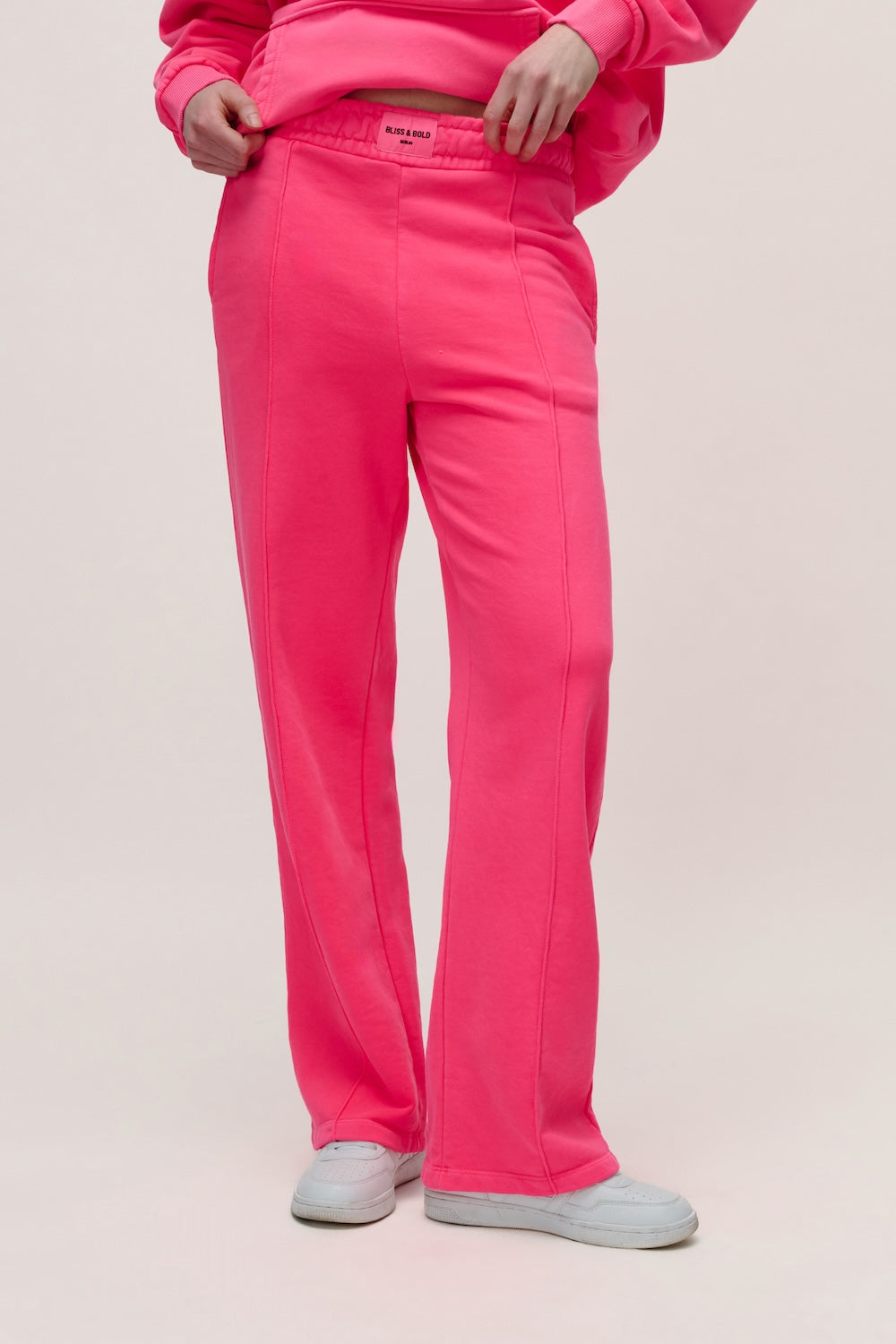 SIGNATURE PANTS NEON PINK
