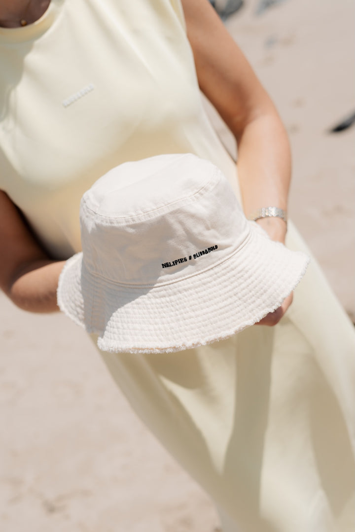 BLISS & BOLD x NELIPIES BUCKET HAT ZEBRA / OFF WHITE WENDEOPTIK
