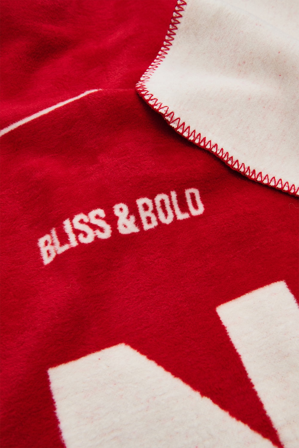 SANTA FAN CLUB KUSCHELDECKE ROT/WEIß