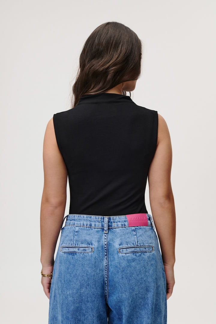 THEA TOP BLACK